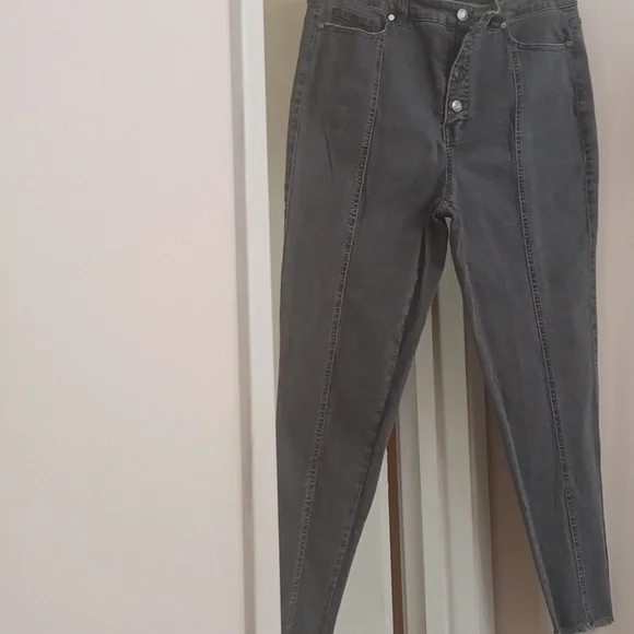 DuJour High Rise Jeans - Picture 2 of 7